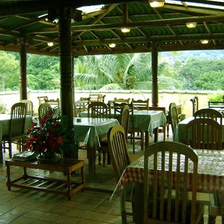 Palm Garden Home Stay Deiyannewela Exterior foto