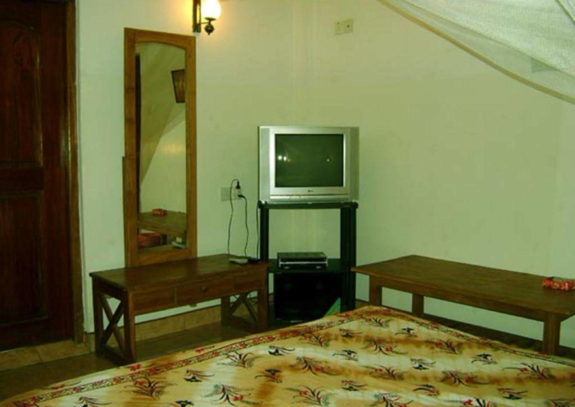 Palm Garden Home Stay Deiyannewela Exterior foto